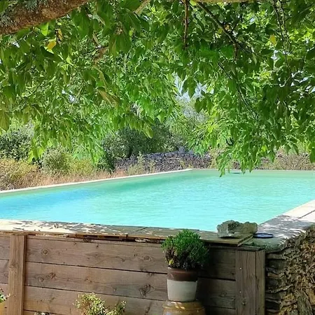 Du Pouzat Sitelle 3* Bidon